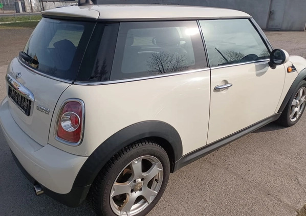 MINI Cooper cena 11900 przebieg: 180000, rok produkcji 2012 z Lubin małe 106